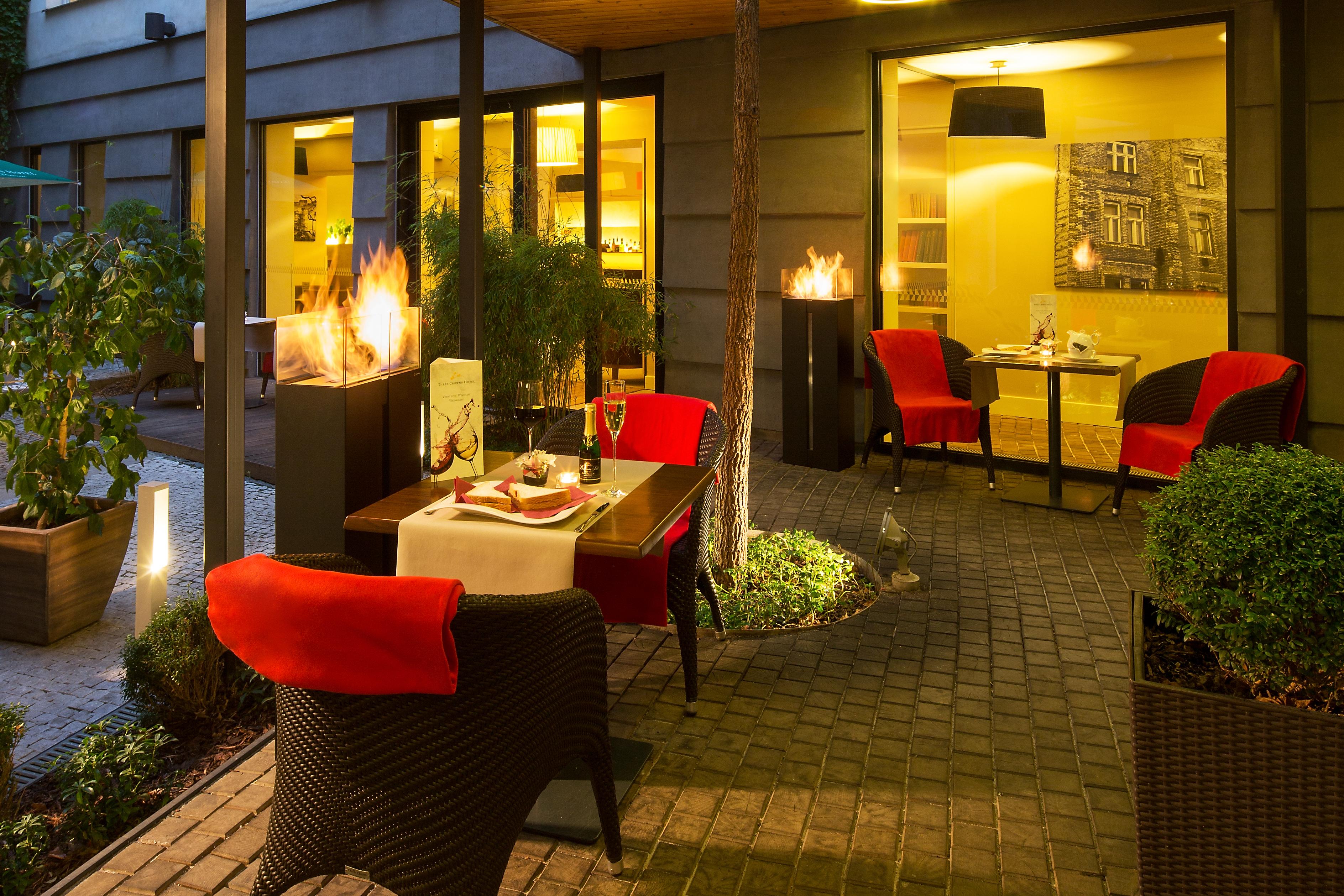 Three Crowns Hotel Praag Buitenkant foto