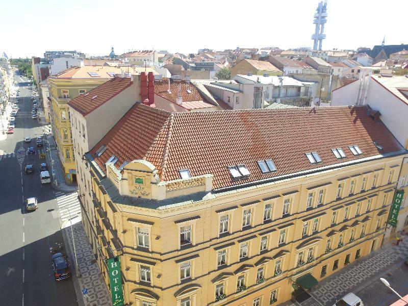 Three Crowns Hotel Praag Buitenkant foto